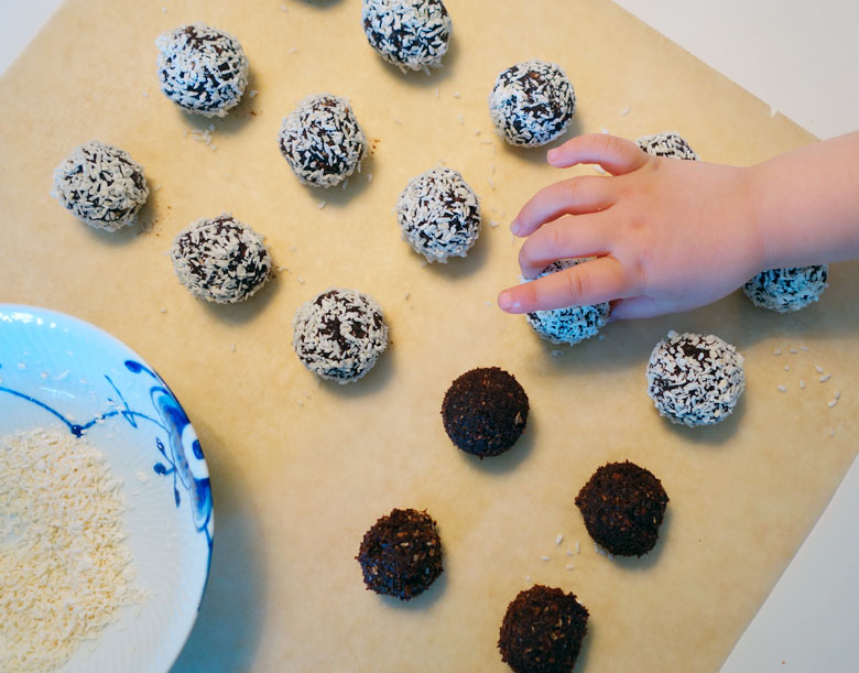 Healthy Orange Chocolate Truffles